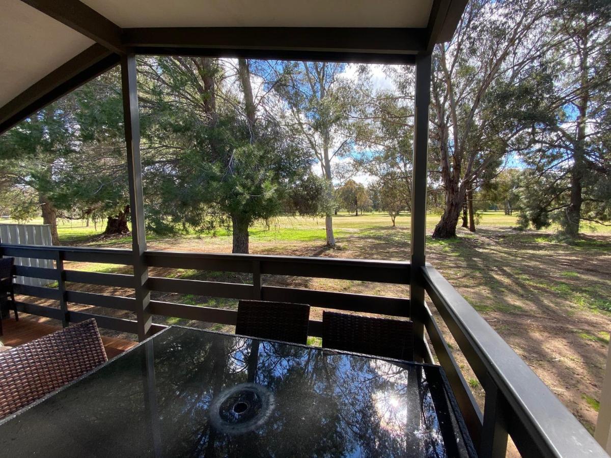 Cobram Barooga Golf Resort Extérieur photo
