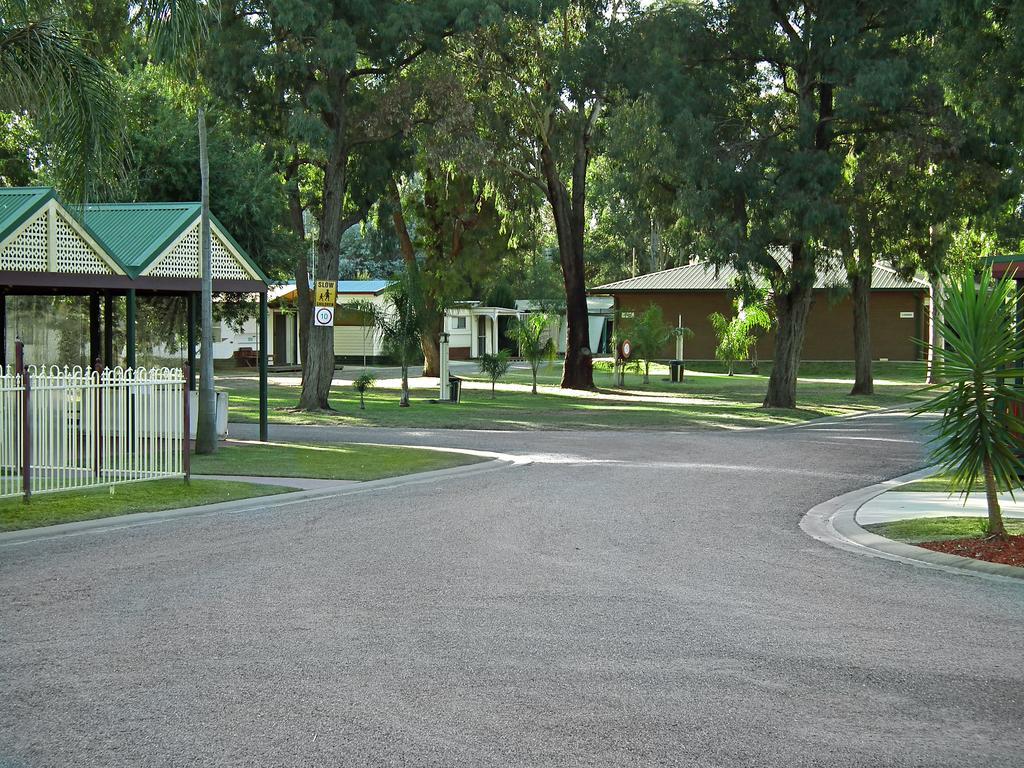 Cobram Barooga Golf Resort Extérieur photo